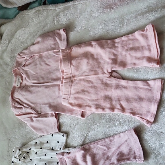 3-6 month baby clothes - Picture 3 of 5